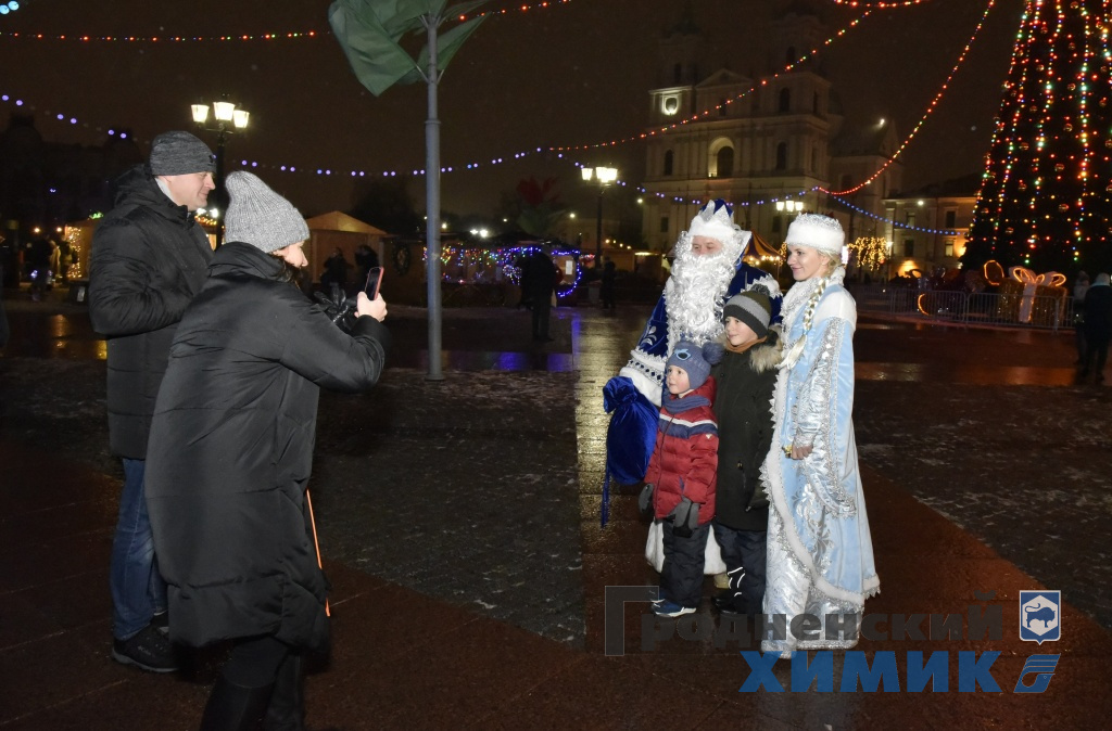 _DSC6589_cr.jpg