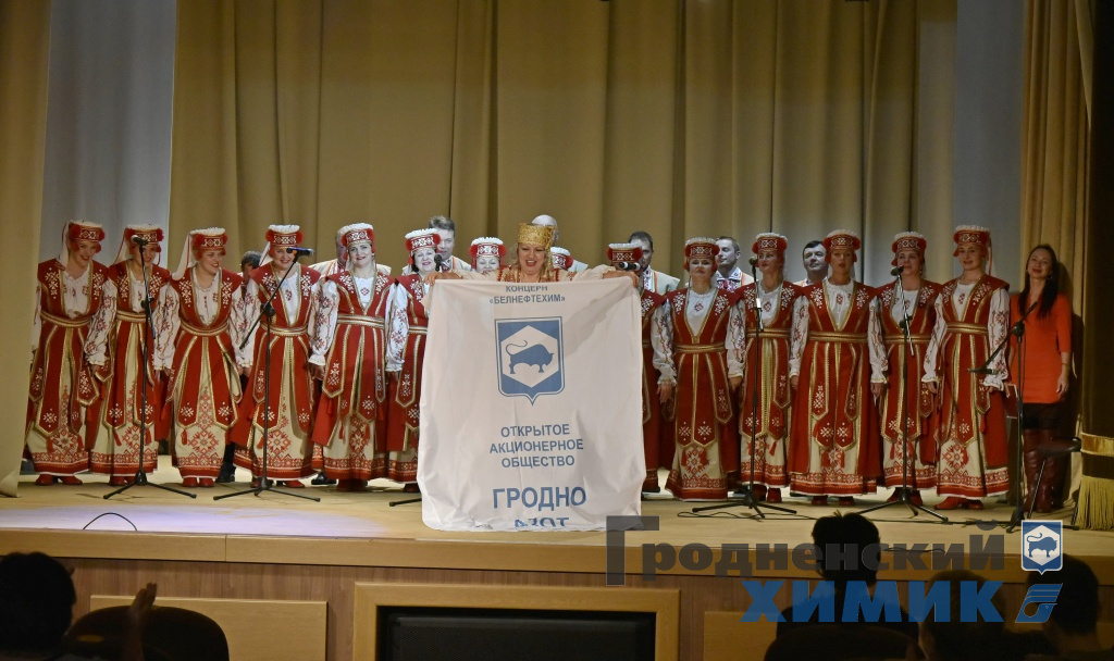 _DSC0928_cr.jpg