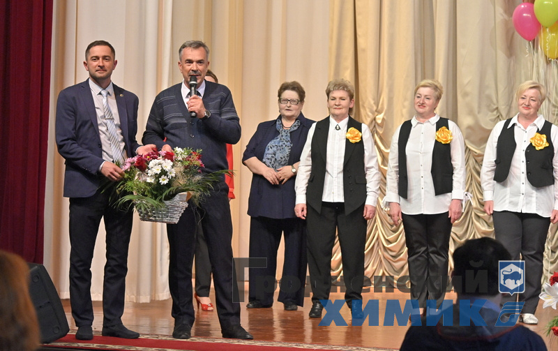 _DSC6467889824_cr.jpg