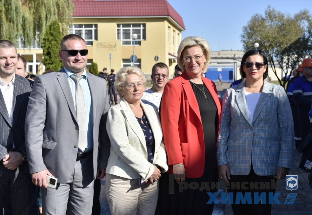 Торжественное открытие мемориальной доски Сергею Притыцкому состоялось накануне Дня народного единства