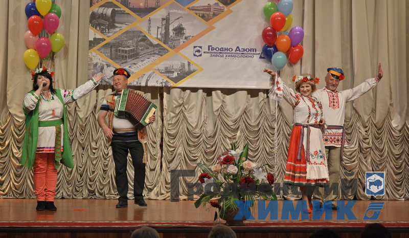 _DSC62677887884_cr.jpg
