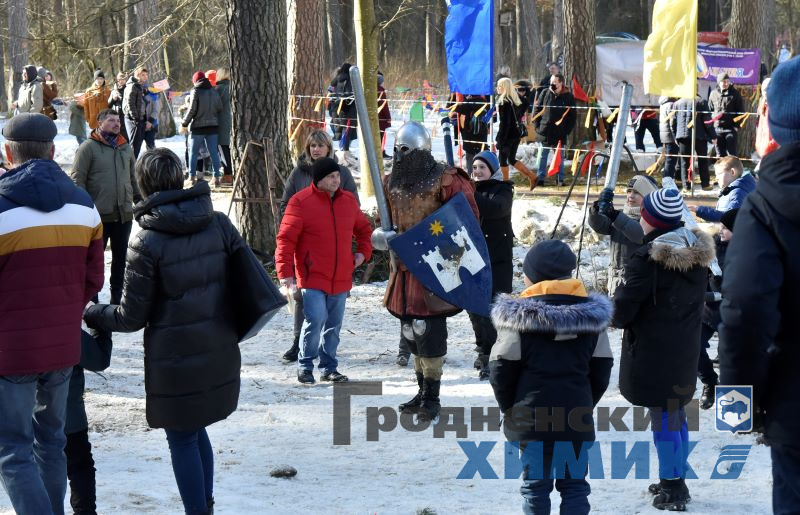 _DSC0525_cr.jpg