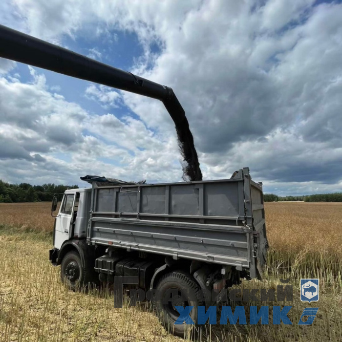 В СУП «Лаздуны-Агро» демонстрируют лучшие показатели в районе на уборке рапса