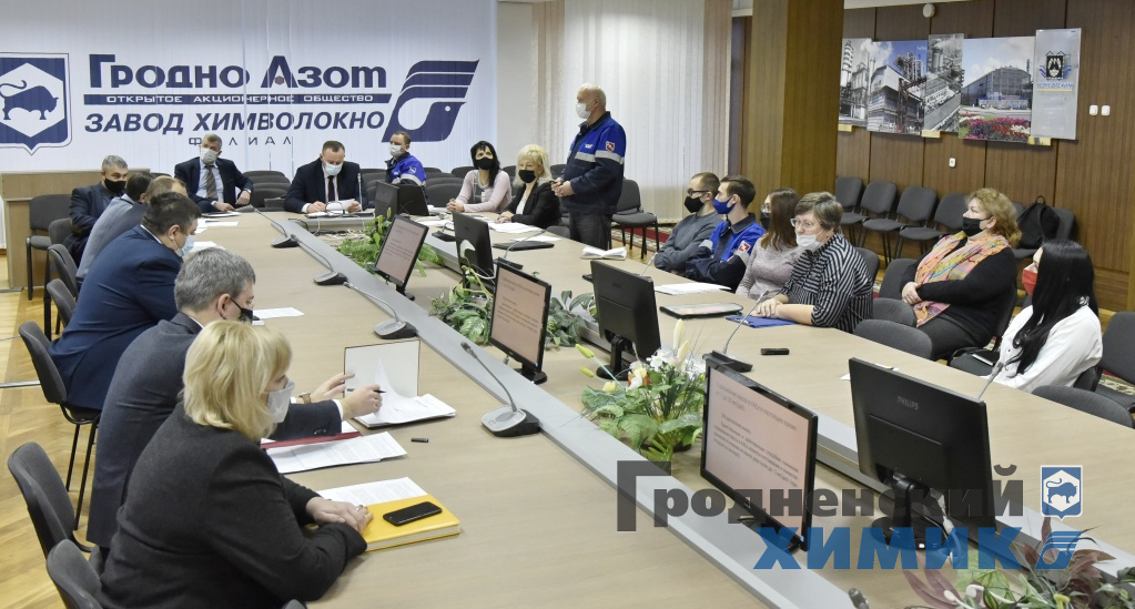 _DSC6708_cr.jpg