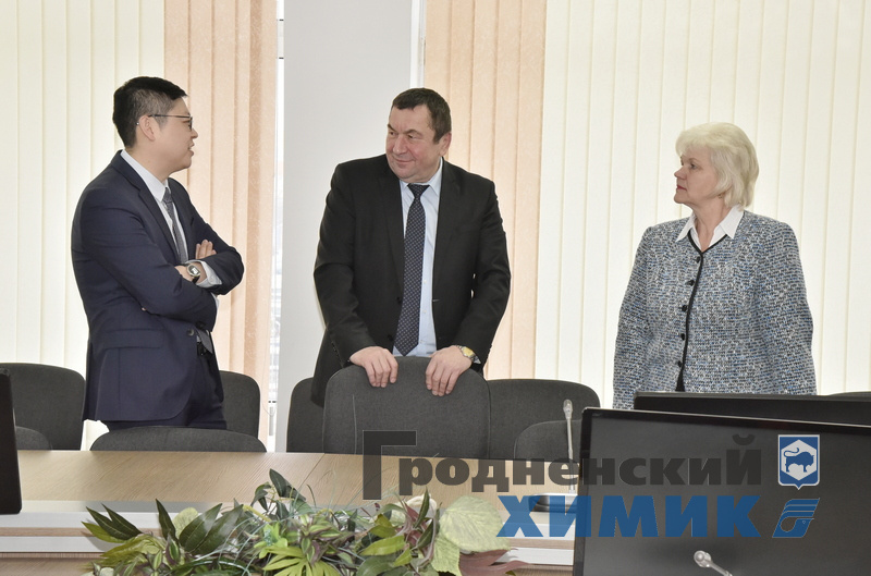 _DSC4520_cr.jpg