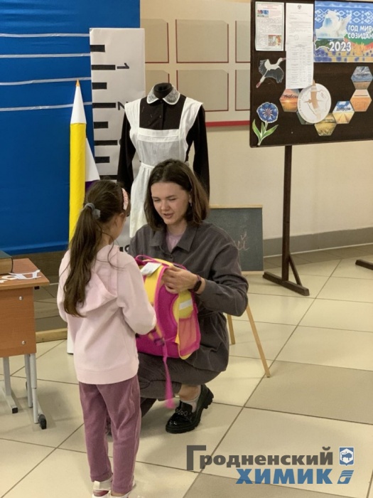 Работники и ветераны ОАО «Гродно Азот» и филиала «Завод Химволокно» присоединились к республиканской акции «Соберём детей в школу»