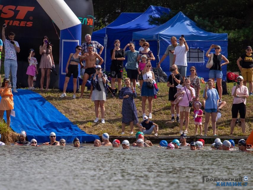 Команда Azot Running вошла в топ-3 Святского триатлона