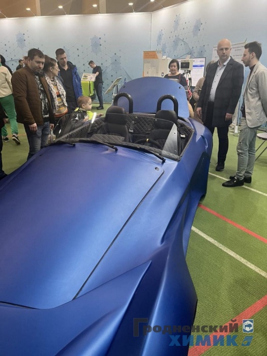 На выставке