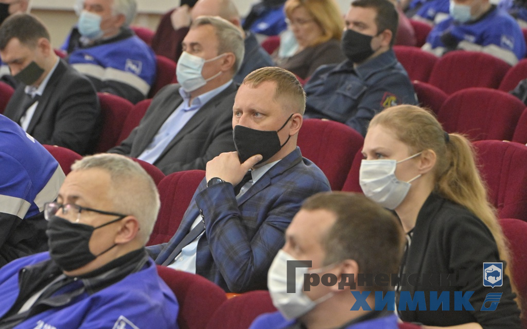 _DSC4468_cr.jpg