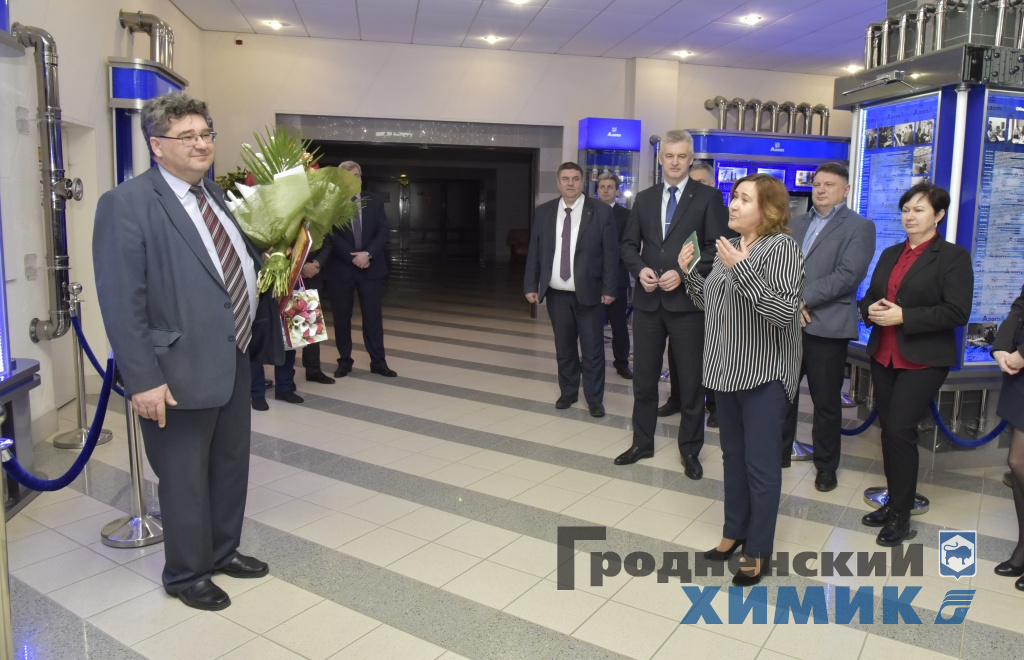 _DSC6377_cr.jpg