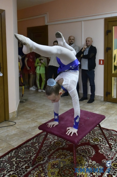 _DSC0677_cr.jpg