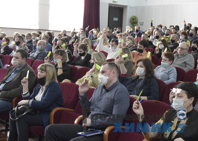 _DSC1430_cr.jpg