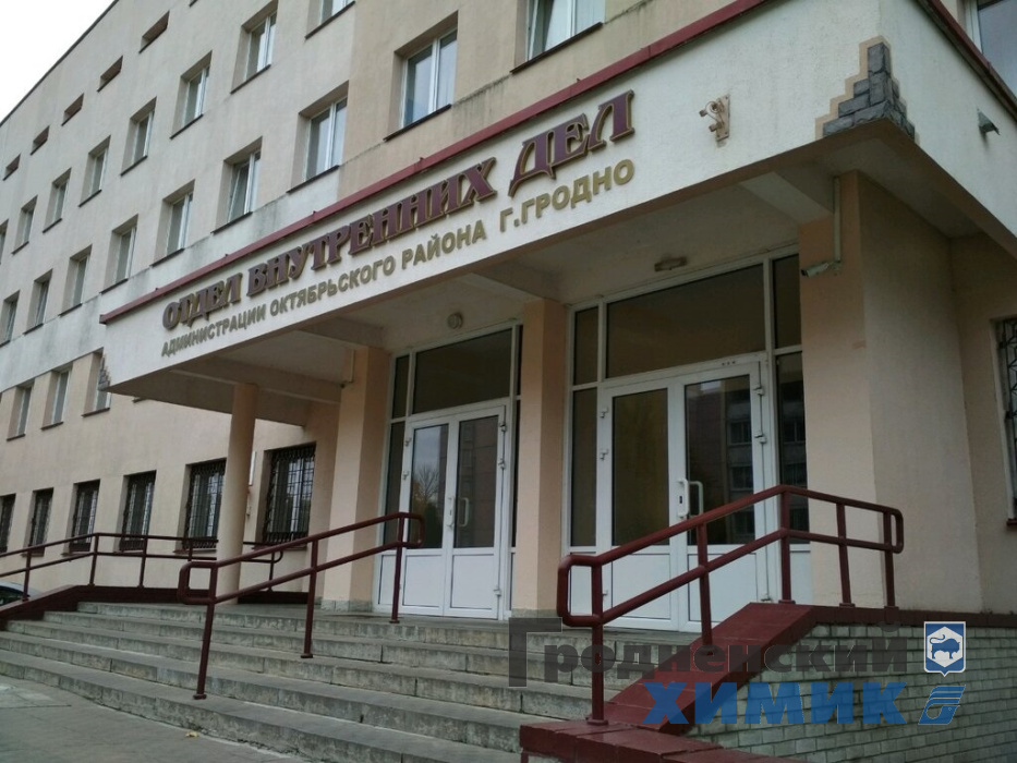576798090-89.jpg