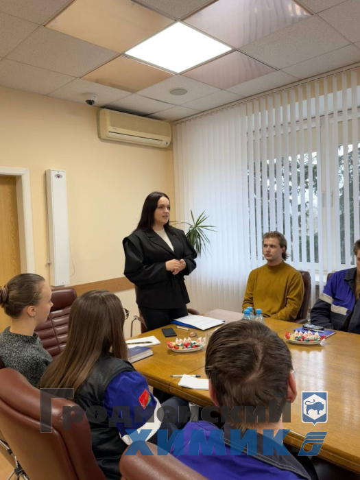 Неформальная встреча в ФЗХ-декабрь-2025 (1).jpg