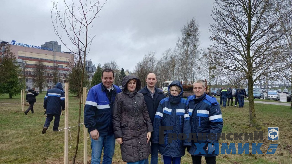 Рядом с филиалом «Завод Химволокно» обновился сквер
