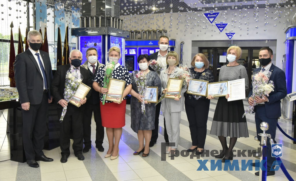 _DSC2813_cr.jpg