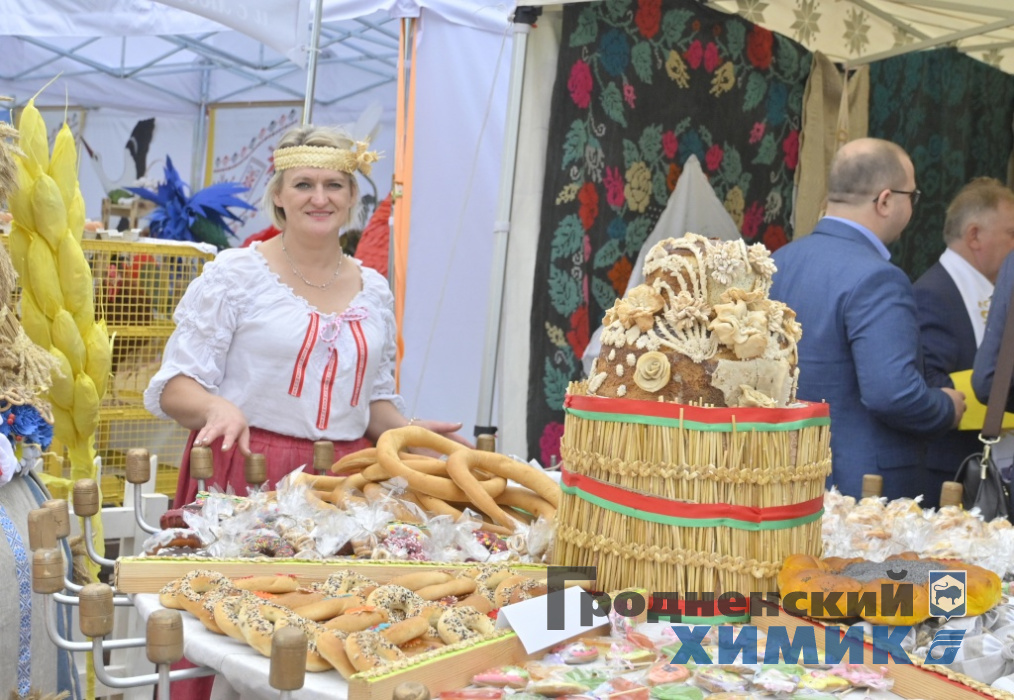 Областные «Дожинки» 2023 года прошли в Зельве