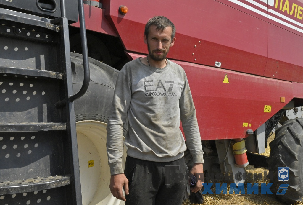 _DSC4157_cr.jpg
