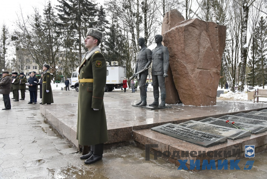 _DSC9256_cr.jpg