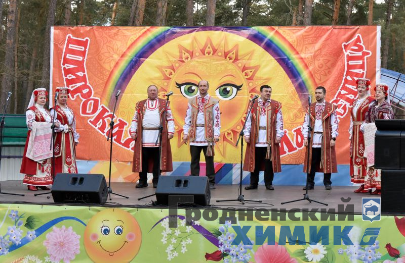 _DSC0643_cr.jpg