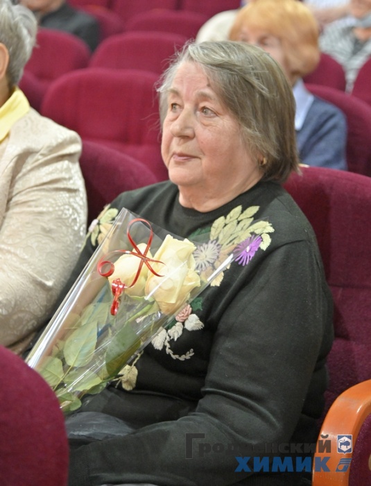 _DSC656778113_cr.jpg