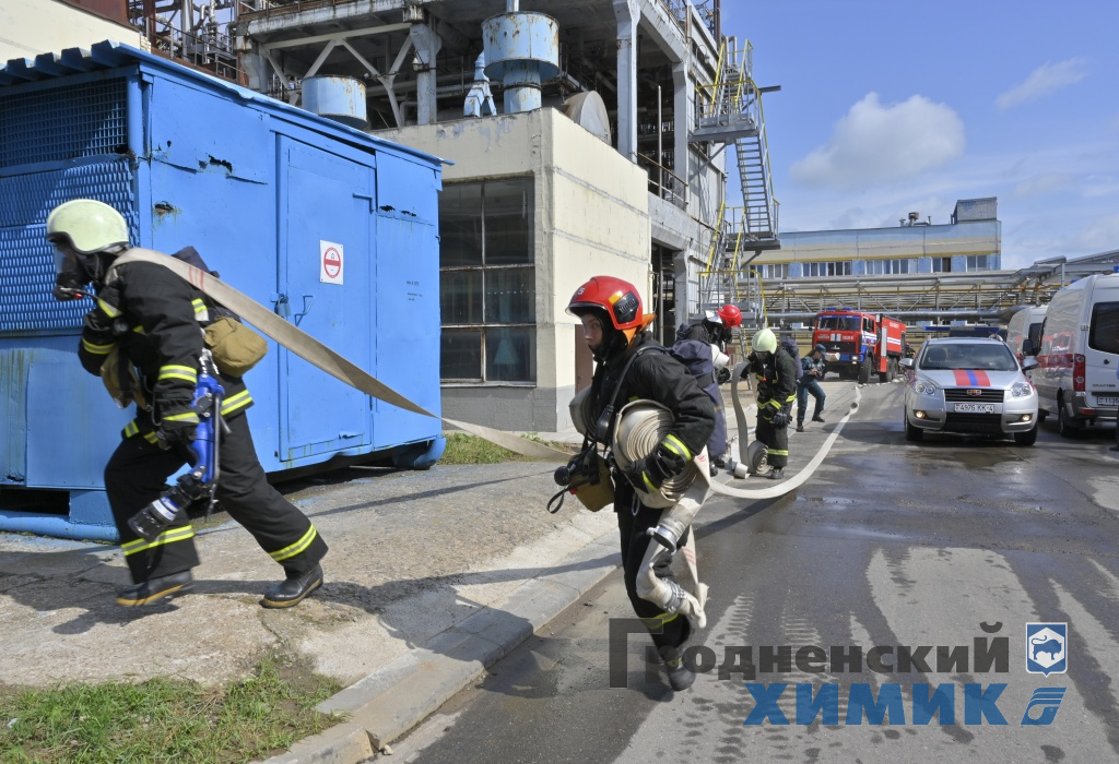 В ОАО «Гродно Азот» прошли плановые тактико-специальные учения по ликвидации чрезвычайной ситуации 