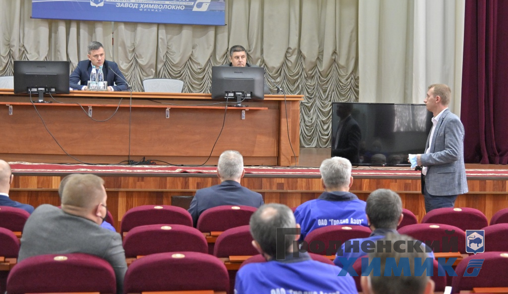 _DSC4496_cr.jpg