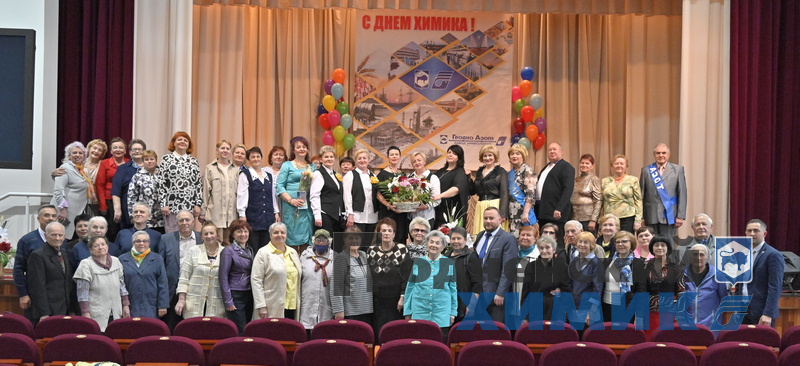 _DSC645656767862_cr.jpg