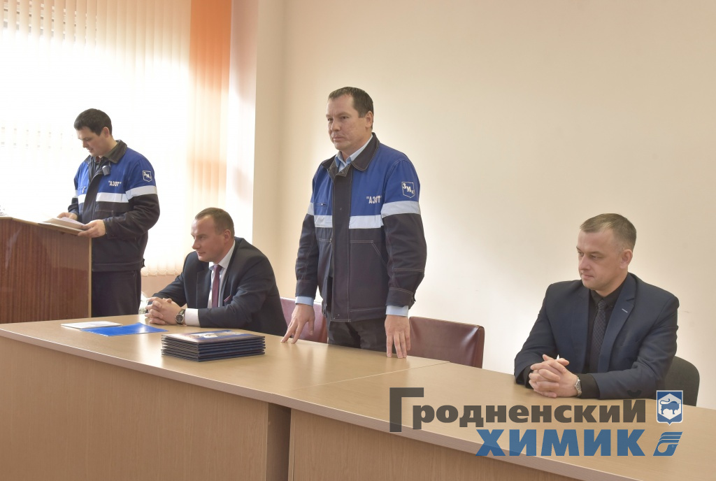 _DSC8427_cr.jpg