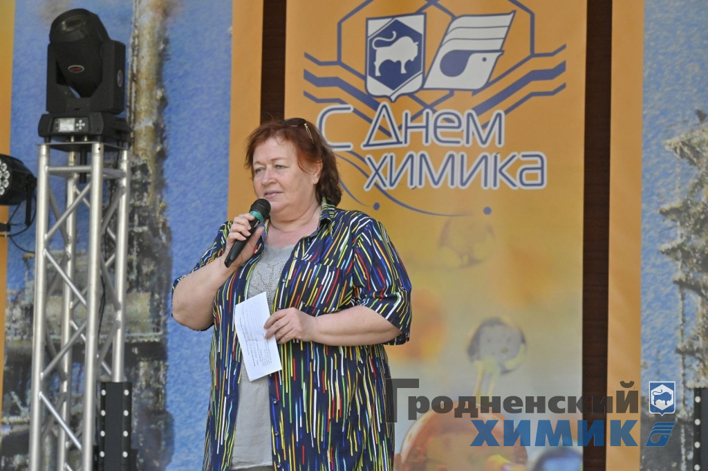 IMG-81b7ad46e30b7363d1689a10df394cce-V.jpg