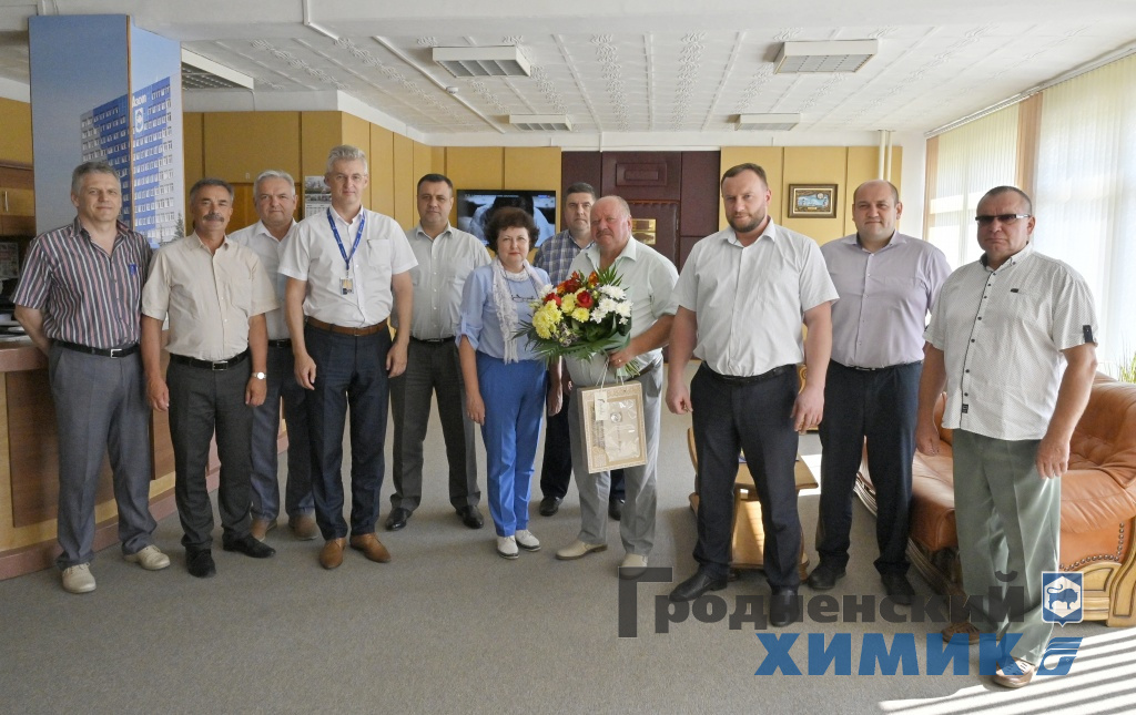 _DSC3469_cr.jpg